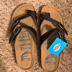 NWT MadLove Sandals Black size 7